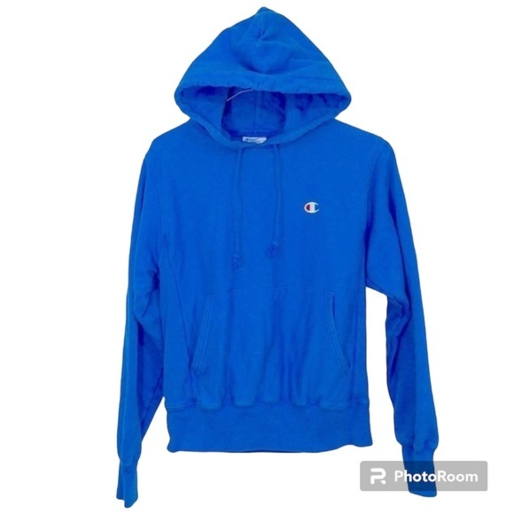 Champion Reverse Weave men’s blue hoodie sweatshirt.  Embroidered “C” logo.  GUC